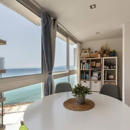 Apartman Seaview 2br Cozy Salou